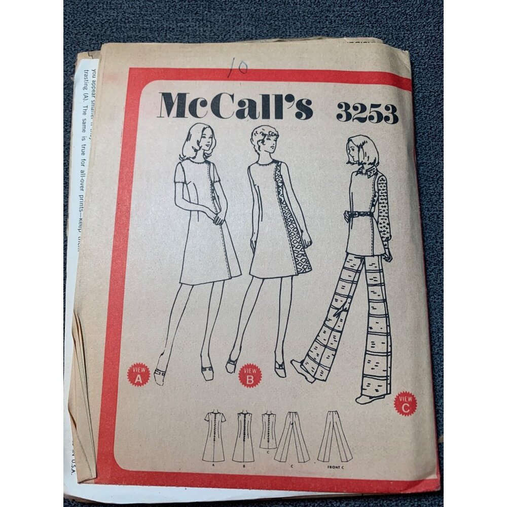 McCalls 3253 Vintage Sewing Pattern Dress Pants Size 10 uncut 1970s